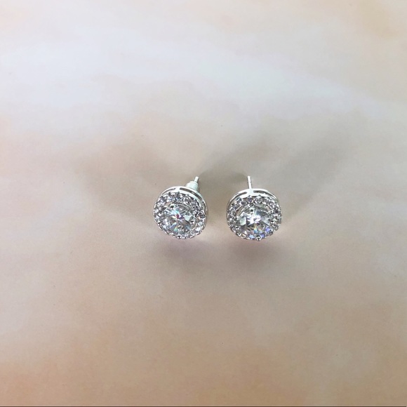 Zirconia Stud Earrings - Picture 8 of 8